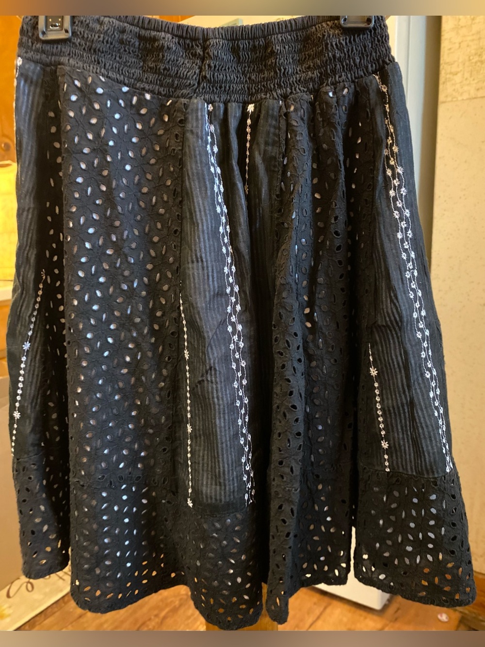 Joe Benbasset Junior Black Skirt Size Small with lining a floral pattern
